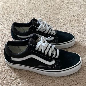 Black/White Old Skool Vans